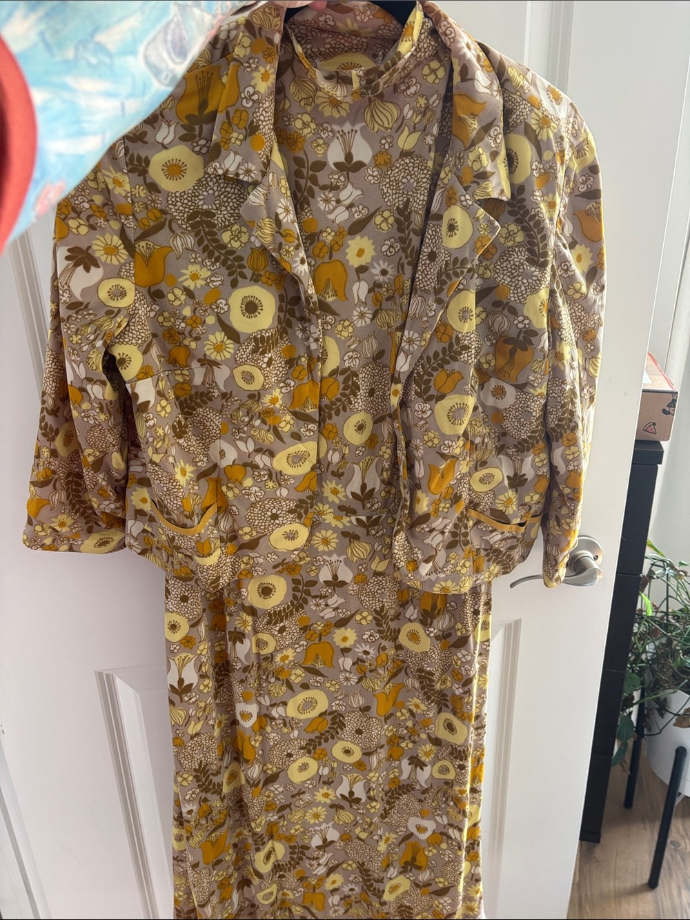 Vintage Floral Yellow & Brown Women's Dress set with Jacket